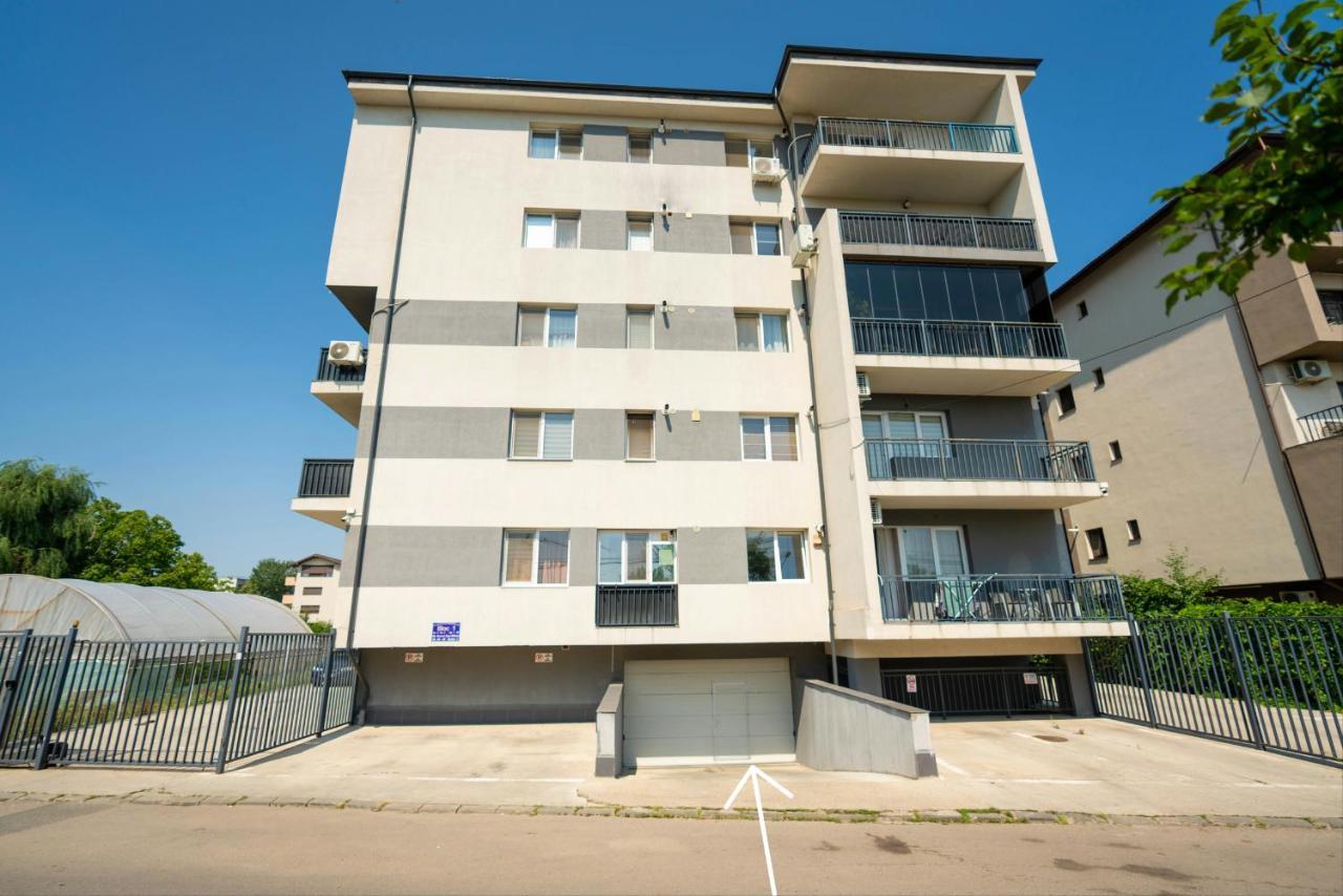 Hotel Studio Titan Bucharest Exterior photo